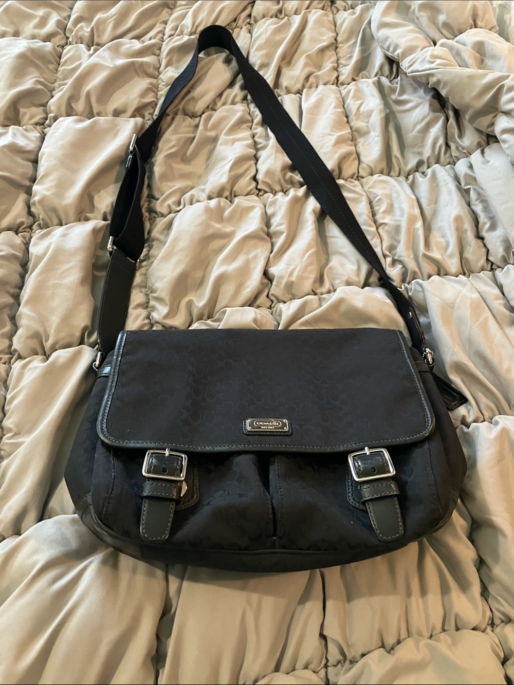 Coach Black Signature Messenger Crossbody Bag